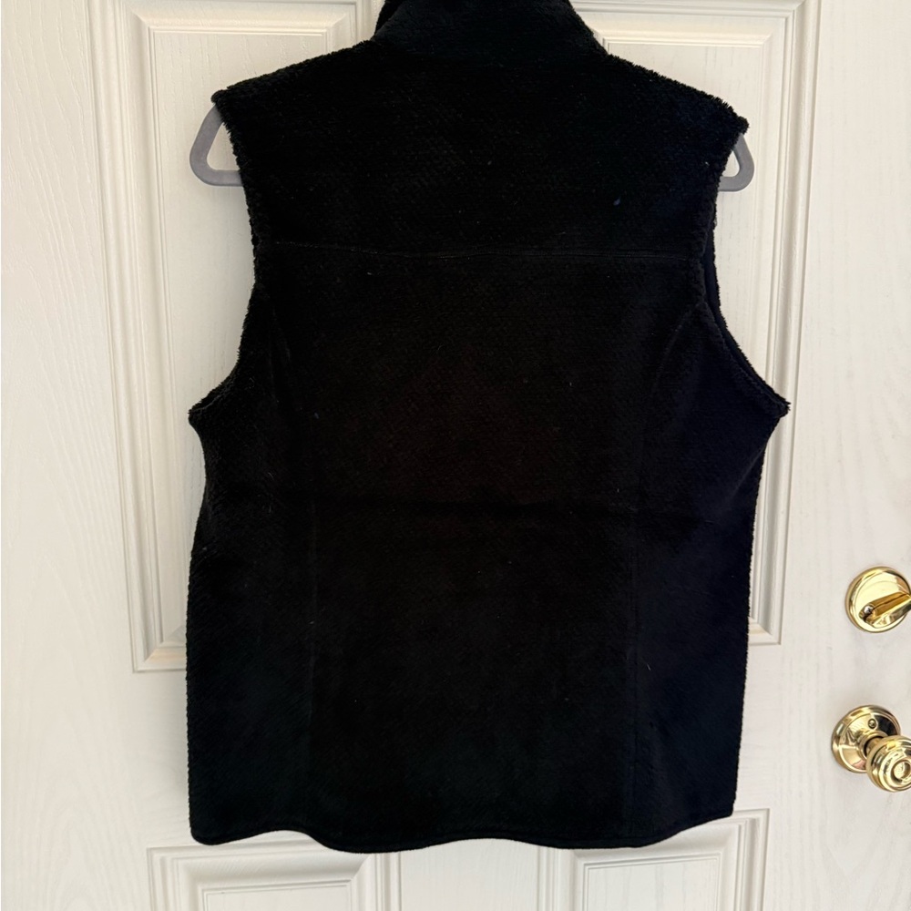 Patagonia ReTool Women's Black Fleece Vest - Picture 4 of 4